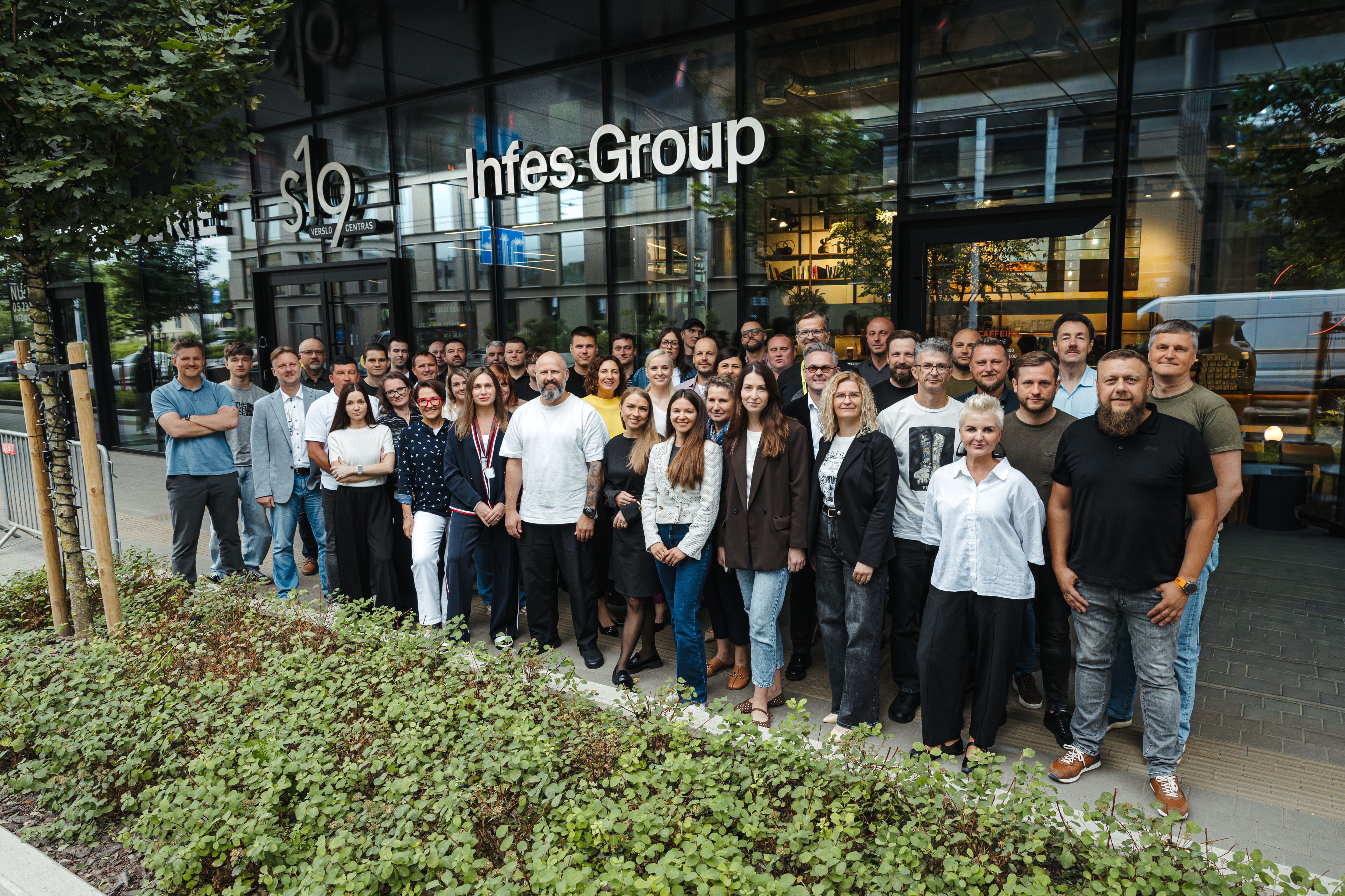 Naujas „Infes Group“ biuras subūrė komandas po vienu stogu